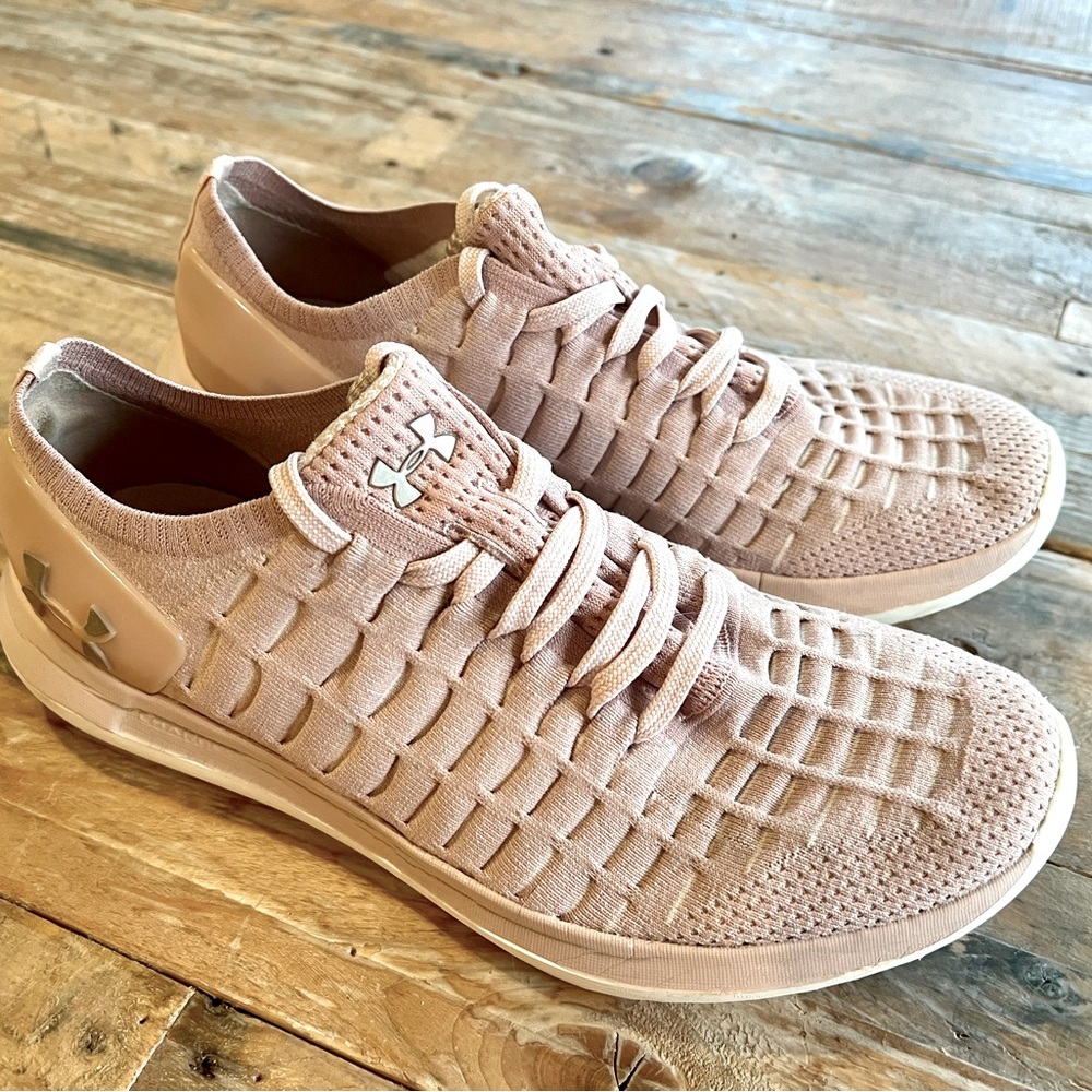 Under Armour Slingride 2 Womens Size 9 Running Shoes Sneakers Pink 3020358-602